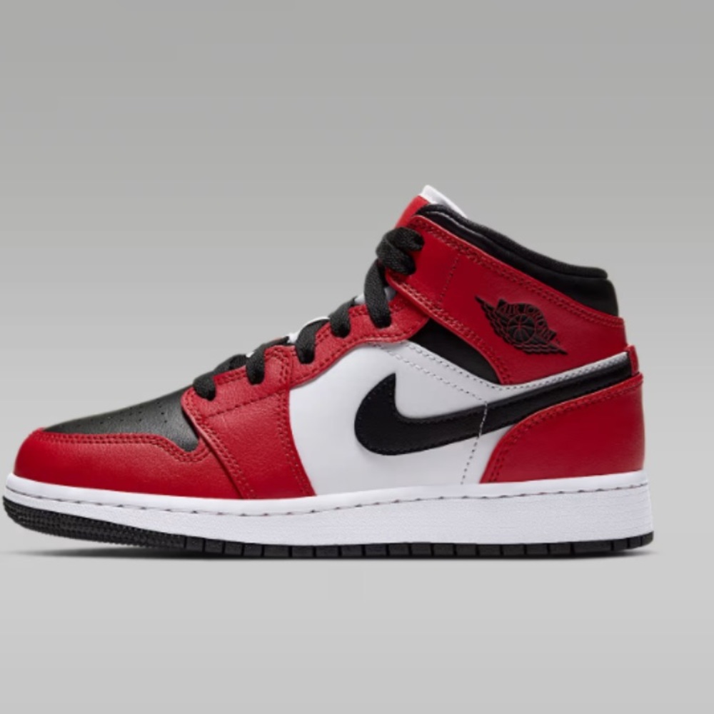 Nike Air Jordan 1 Mid Red/White/Black